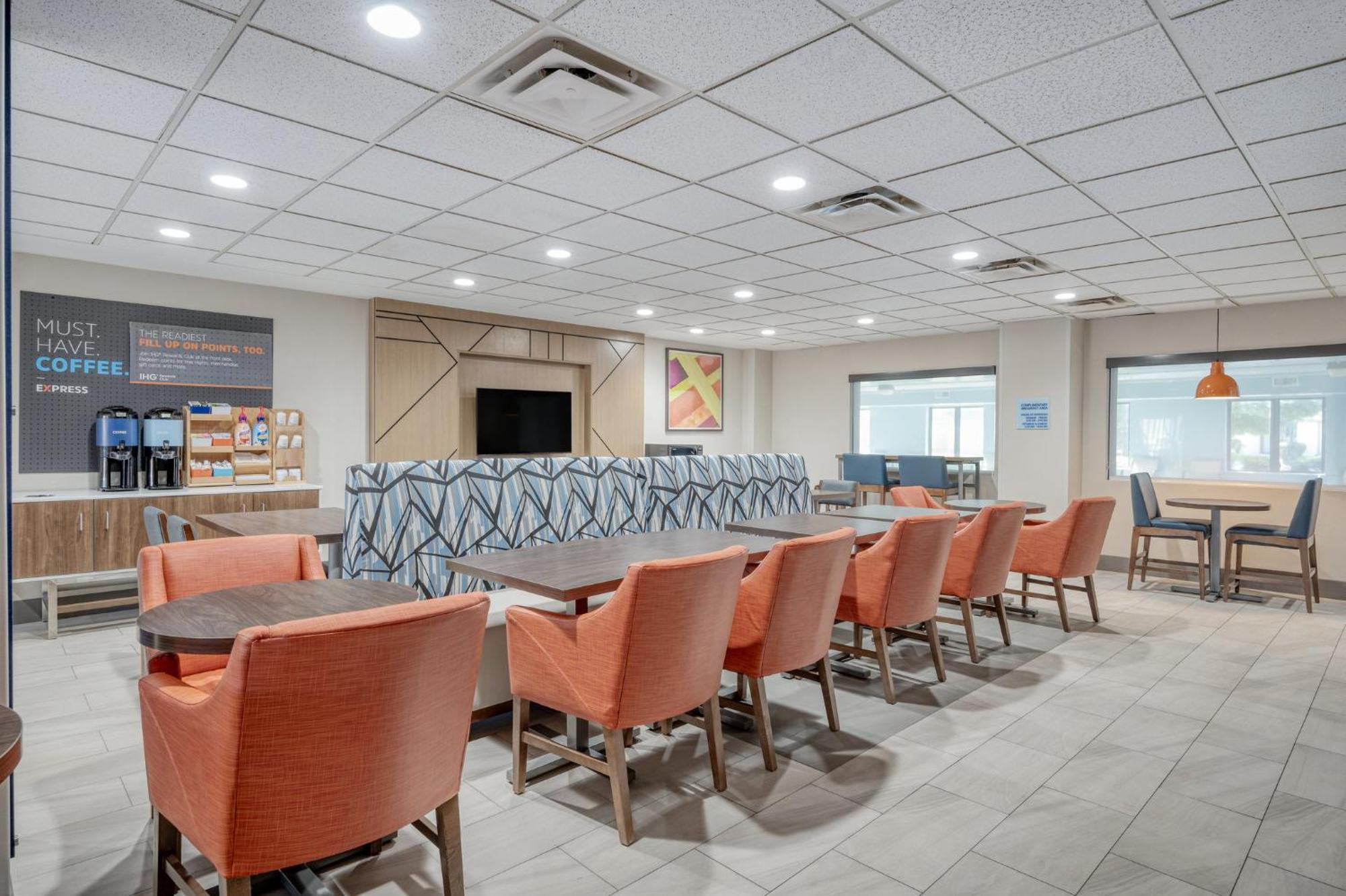 Holiday Inn Express Hotel & Suites Columbus Airport By Ihg Gahanna Екстер'єр фото