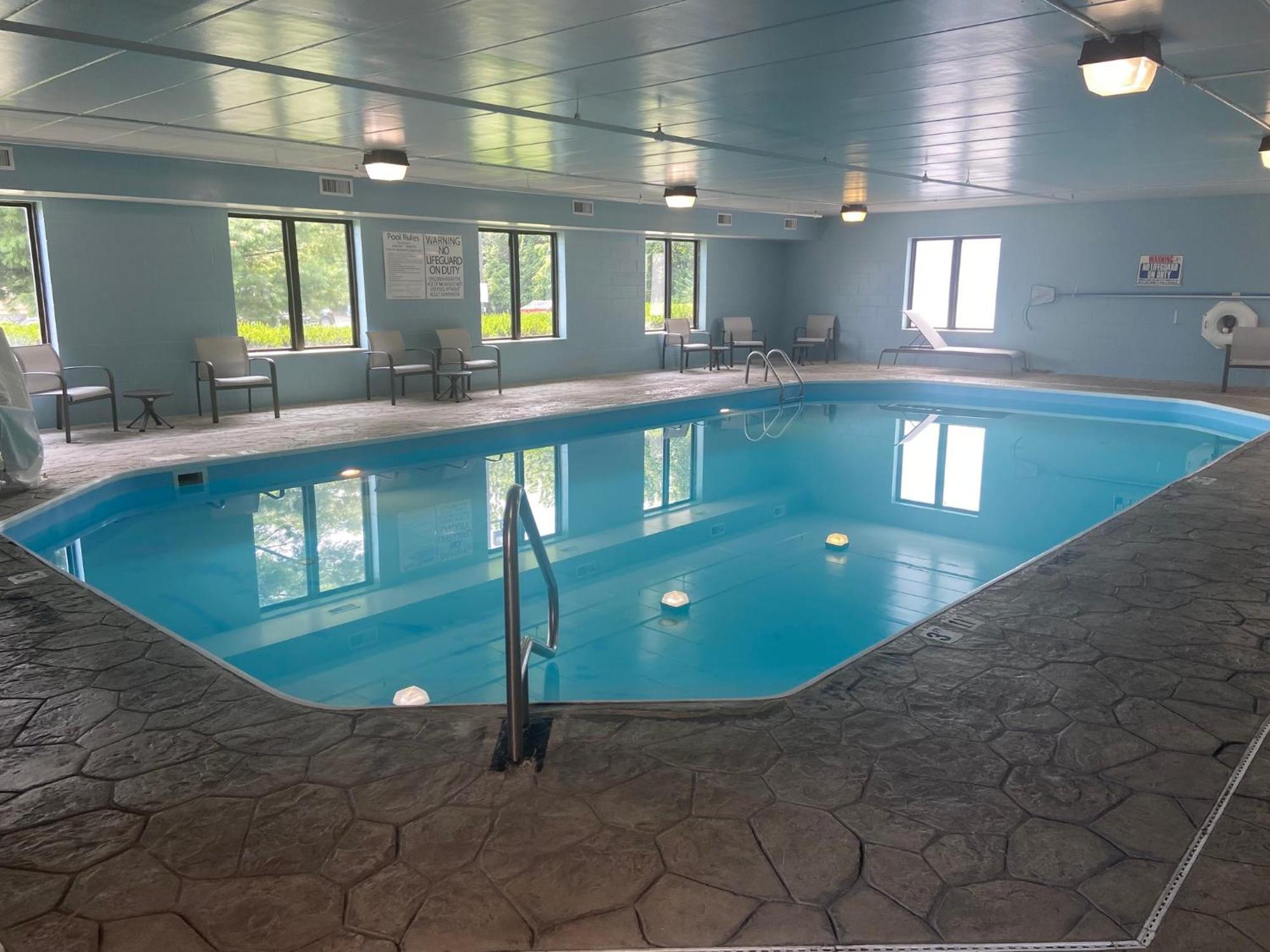 Holiday Inn Express Hotel & Suites Columbus Airport By Ihg Gahanna Екстер'єр фото