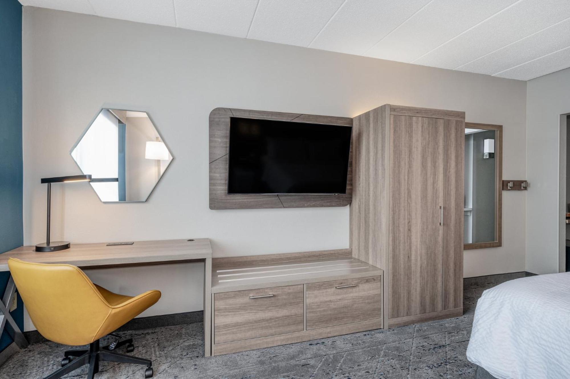 Holiday Inn Express Hotel & Suites Columbus Airport By Ihg Gahanna Екстер'єр фото