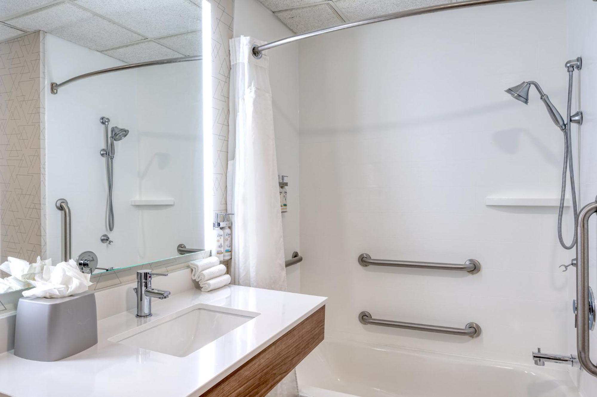 Holiday Inn Express Hotel & Suites Columbus Airport By Ihg Gahanna Екстер'єр фото