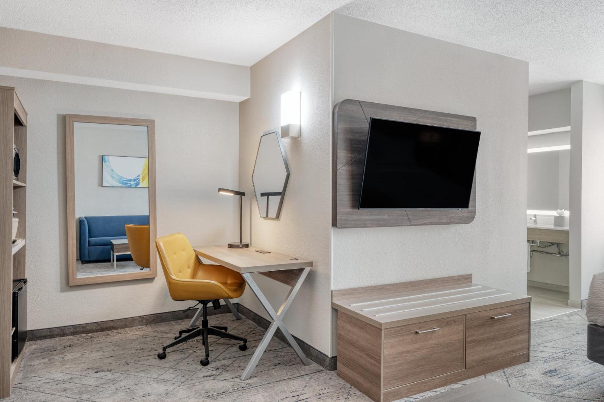 Holiday Inn Express Hotel & Suites Columbus Airport By Ihg Gahanna Екстер'єр фото