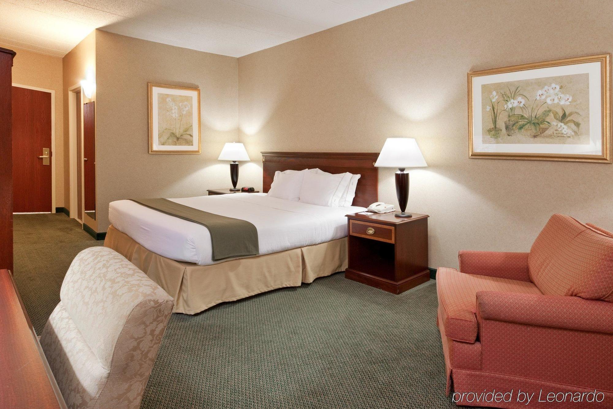 Holiday Inn Express Hotel & Suites Columbus Airport By Ihg Gahanna Номер фото