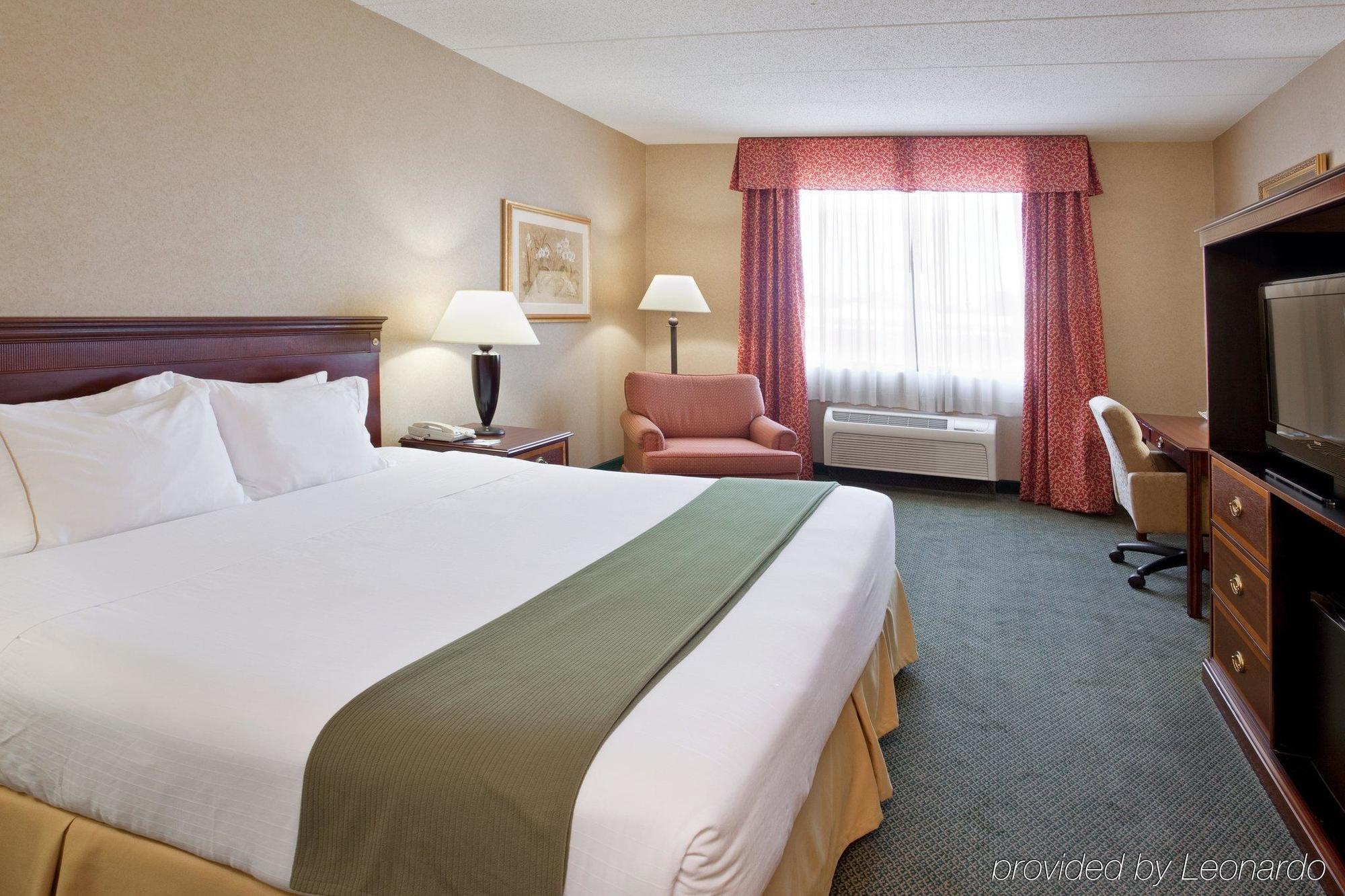 Holiday Inn Express Hotel & Suites Columbus Airport By Ihg Gahanna Номер фото