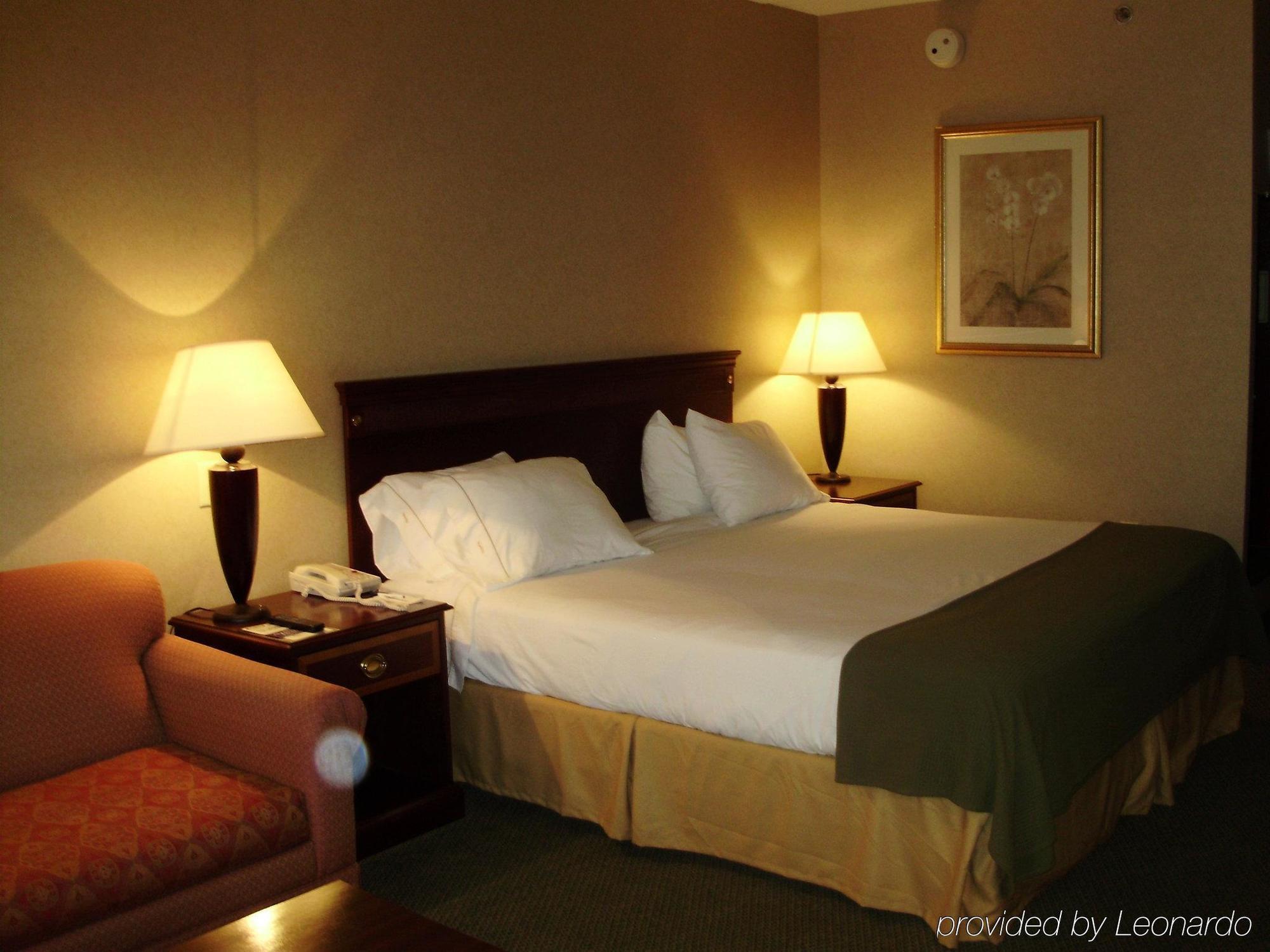Holiday Inn Express Hotel & Suites Columbus Airport By Ihg Gahanna Номер фото