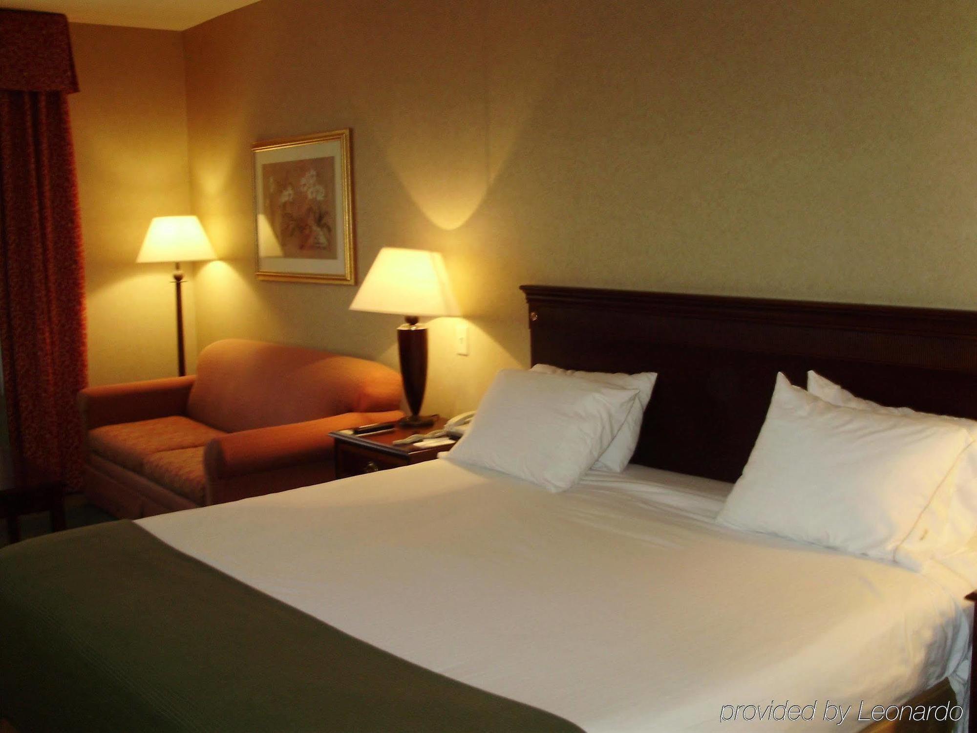 Holiday Inn Express Hotel & Suites Columbus Airport By Ihg Gahanna Номер фото